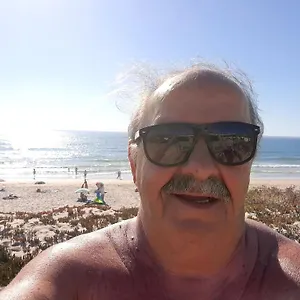Venha Nadar A Oura Albufeira