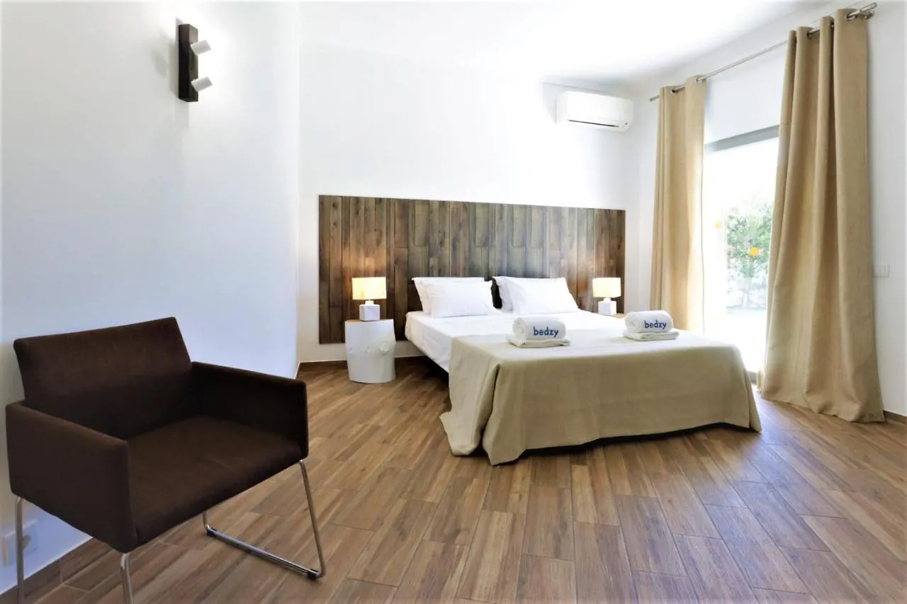 Villa Namora - Private Swimming Pool & Hot Jacuzzi Albufeira