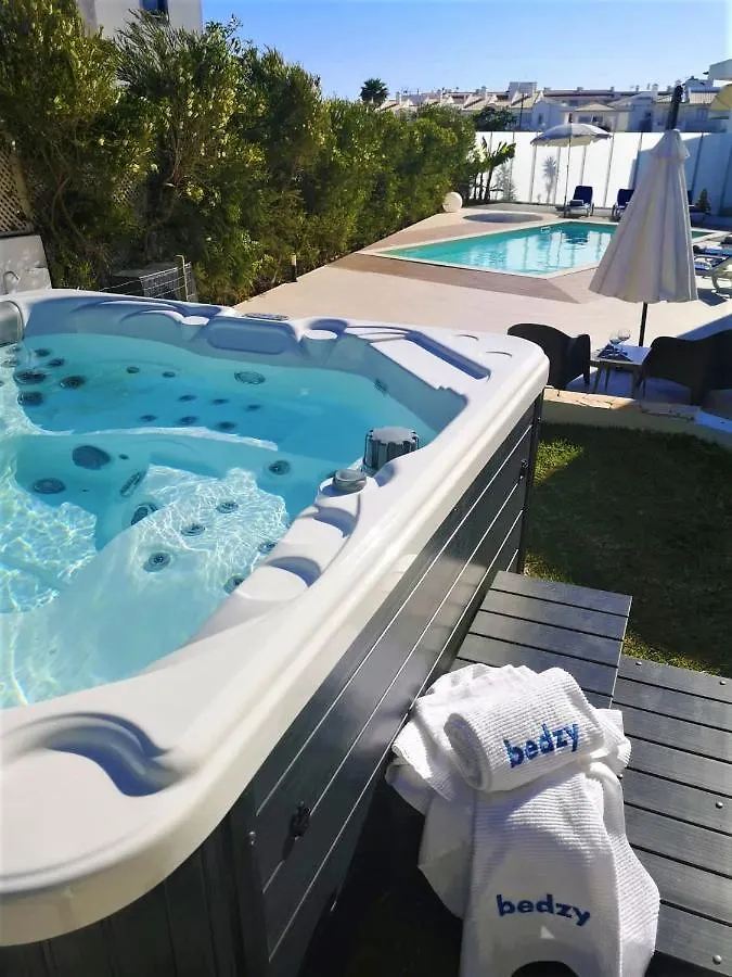 Villa Namora - Private Swimming Pool & Hot Jacuzzi Albufeira 0*,