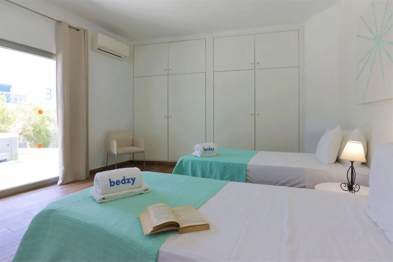 Villa Namora - Private Swimming Pool & Hot Jacuzzi Albufeira