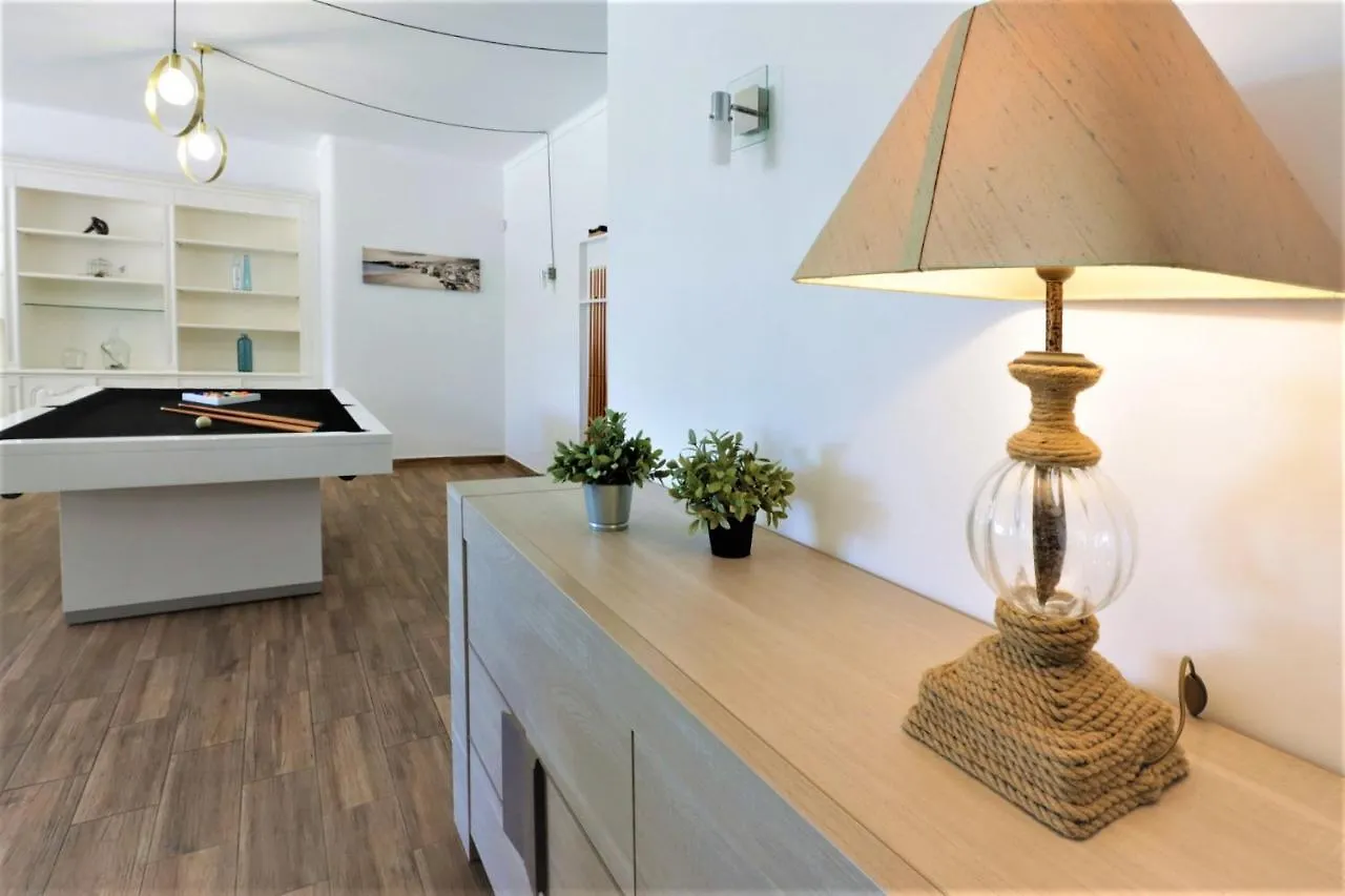 Villa Namora - Private Swimming Pool & Hot Jacuzzi Albufeira 0*,  Portugal